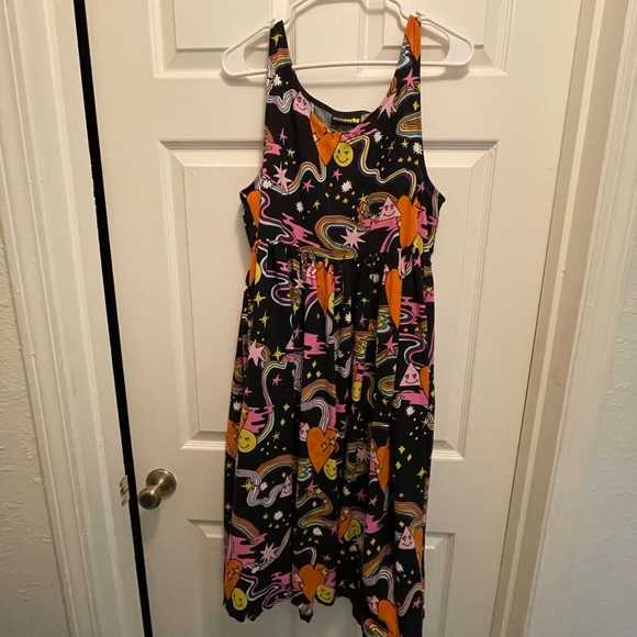 Nooworks Dresses & Skirts - Nooworks Naomi Black Dress with Pink and Orange Graphic Print M